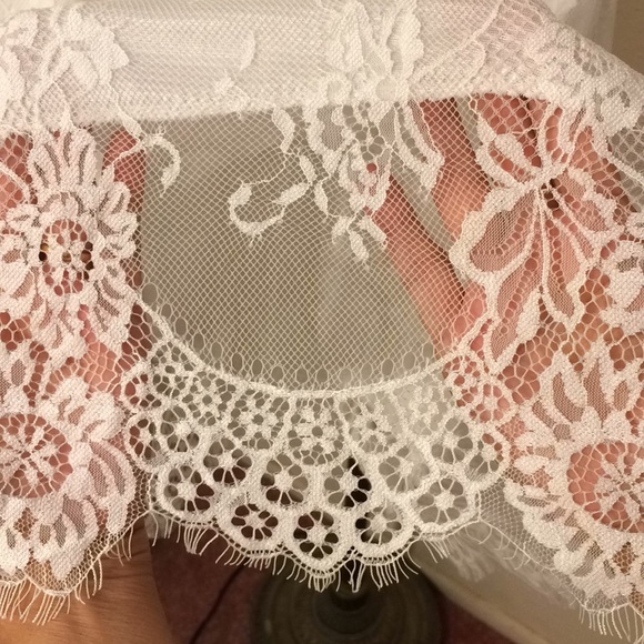 NWT Anna-Kaci All-Over Lace Dress - Picture 3 of 4